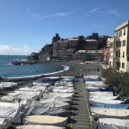Pisi Home, 2 Min Dalla Spiaggia E Dall' Ospedale Gaslini Genua Exterior foto
