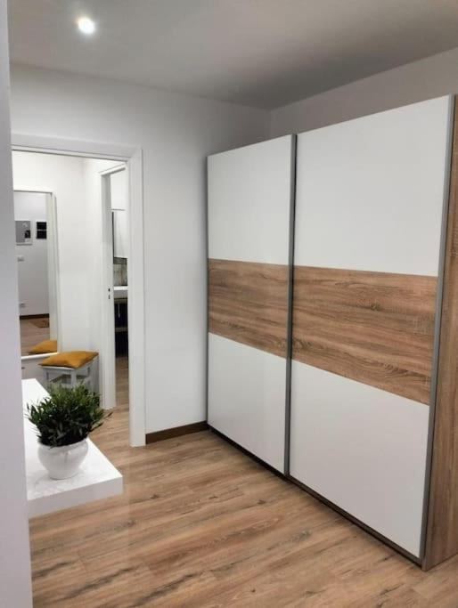 Pisi Home, 2 Min Dalla Spiaggia E Dall' Ospedale Gaslini Genua Exterior foto